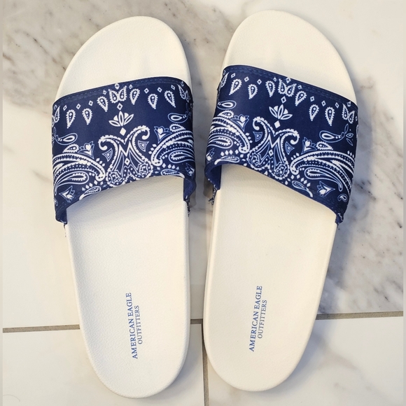 AE Bandana Slides - Picture 2 of 4